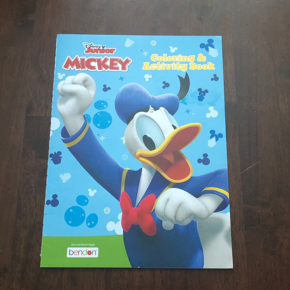 🧡 Donald Duck Story & Coloring Book